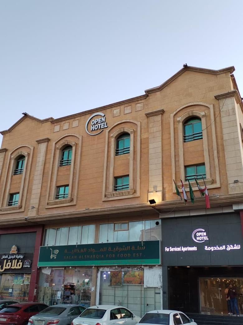 Open Hotel Dammam Exteriör bild